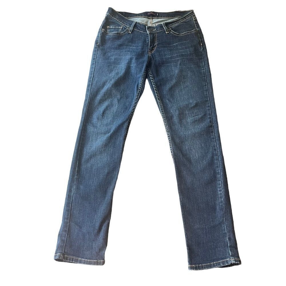 Levi's 528 Curvy Cut Jeans 11 Medium Blue Cotton Blend​​​​​